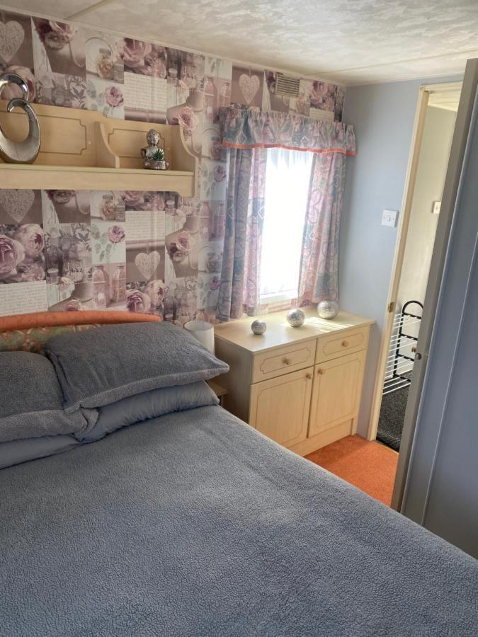 L&G Family Holidays 8 Berth Sealands Familys Only And The Lead Person Must Be Over 30 (Adults Only) Инголдмелс Екстериор снимка